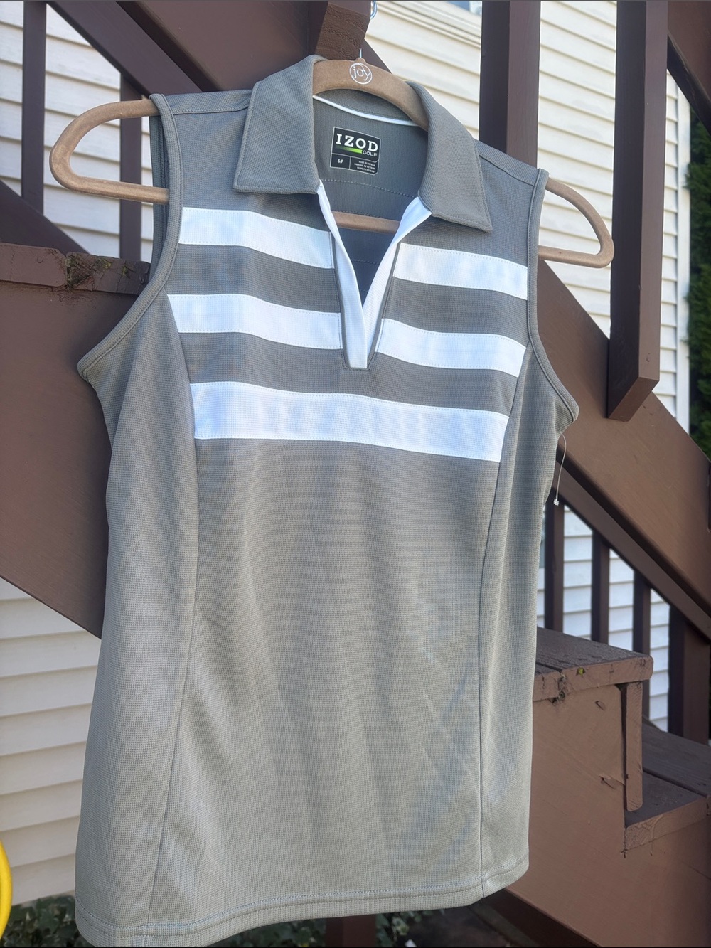 Women’s Izod Golf Small Sleeveless collared athletic top